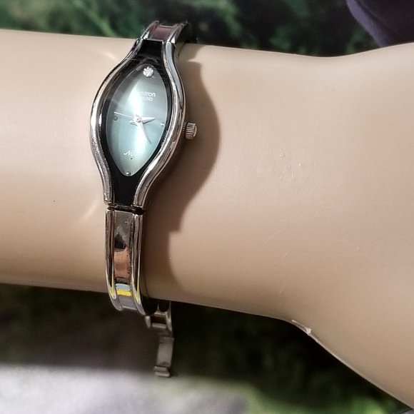 Working Armitron Watch "Now" Diamond Chip Ladies Watches - Picture 4 of 8